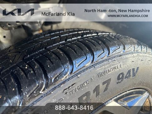 Used 2024 Kia Seltos EX image 19