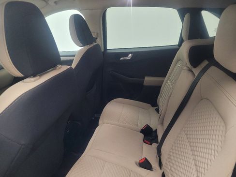 Used 2020 Ford Escape SE FWD image 18