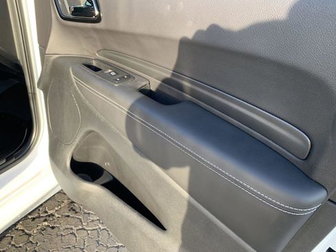 Used 2024 Dodge Durango SRT image 11