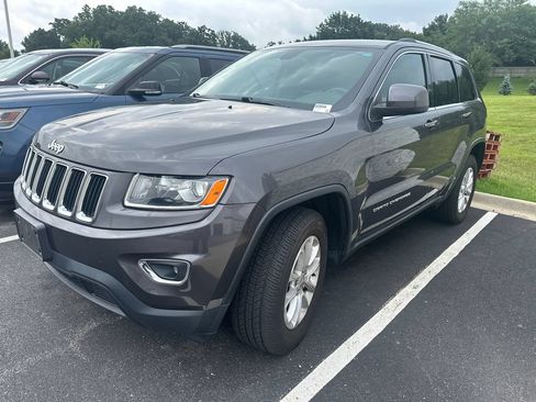Used 2015 Jeep Grand Cherokee Laredo w/ Quick Order Package 23E AWD/4WD image 1
