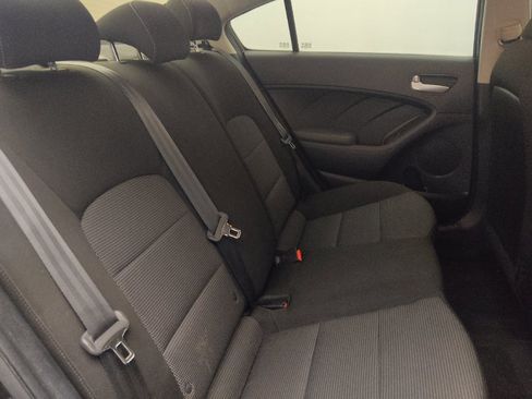 Used 2018 Kia Forte LX FWD image 19