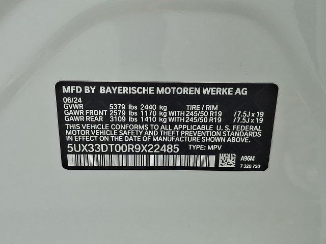 Used 2024 BMW X4 xDrive30i w/ Parking Assistance Package AWD/4WD image 31