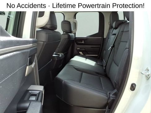 Used 2022 Toyota Tundra SR5 w/ SR5 Premium Package AWD/4WD image 14