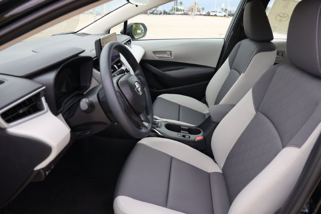 New 2026 Toyota Corolla LE FWD image 12
