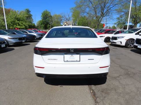 Used 2025 Honda Accord EX-L image 5