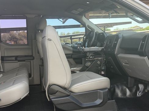 Used 2019 Ford F150 XL w/ Equipment Group 101A Mid RWD image 26