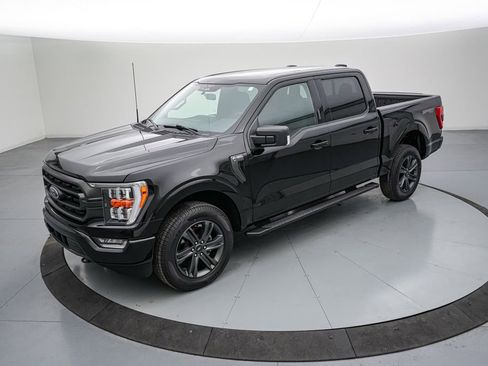 Certified 2023 Ford F150 XLT w/ Equipment Group 302A High image 9