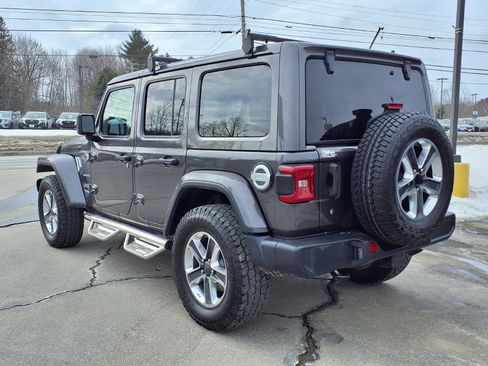 Used 2019 Jeep Wrangler Unlimited Sahara w/ Dual Top Group image 5
