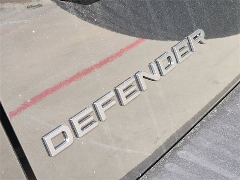 New 2026 Land Rover Defender 110 X-Dynamic SE image 8