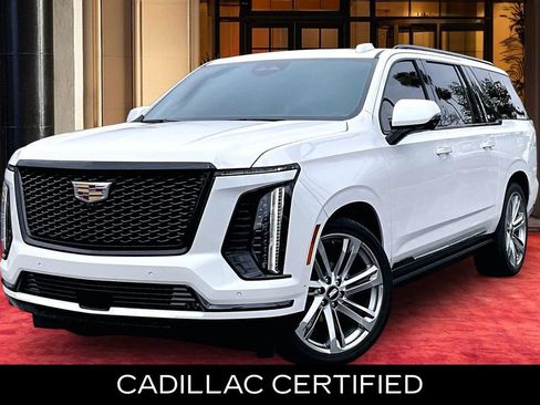 Certified 2025 Cadillac Escalade ESV Sport Platinum AWD/4WD image 1