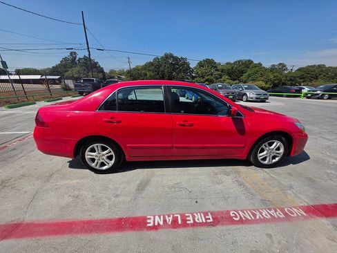 Used 2007 Honda Accord EX image 16