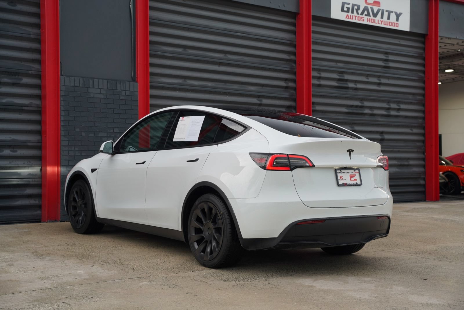Used 2022 Tesla Model Y Long Range AWD/4WD image 11
