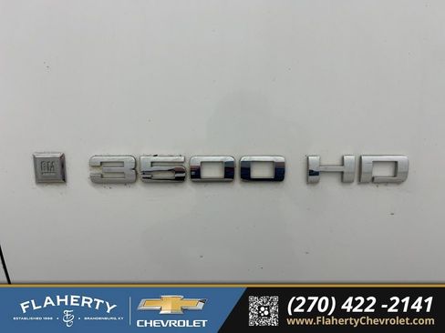 Used 2009 Chevrolet Silverado 3500 W/T w/ Snow Plow Prep Package image 15