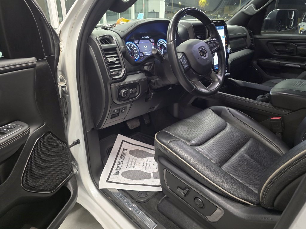 Used 2022 RAM 1500 Limited w/ Body Color Bumper Group AWD/4WD image 17