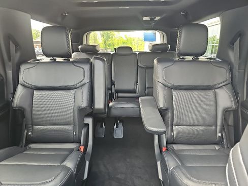New 2026 Ford Expedition Max Platinum AWD/4WD image 11