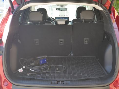 Certified 2024 Ford Escape SE FWD image 21