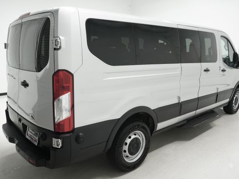 Used 2019 Ford Transit 350 XL RWD image 4