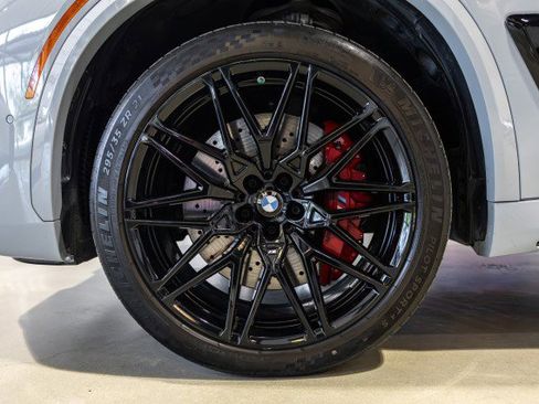 Used 2025 BMW X5 M Competition w/ Executive Package AWD/4WD image 21