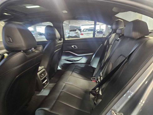 Used 2025 BMW 330i xDrive Sedan w/ M Sport Package image 34