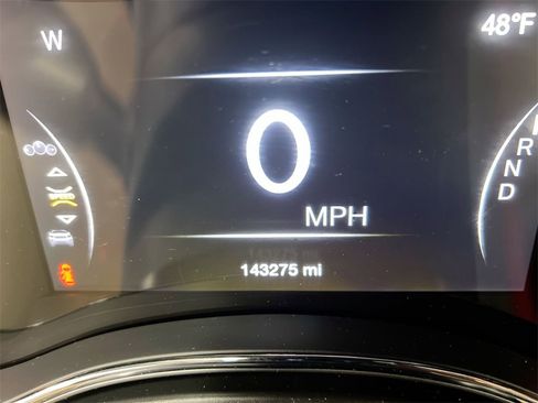 Used 2020 Jeep Grand Cherokee Laredo w/ 18" Wheel & 8.4" Radio Group image 12