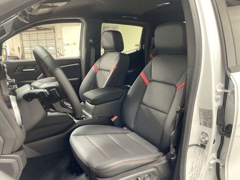 New 2026 Chevrolet Colorado Z71 w/ Z71 Convenience Package 2 AWD/4WD image 11