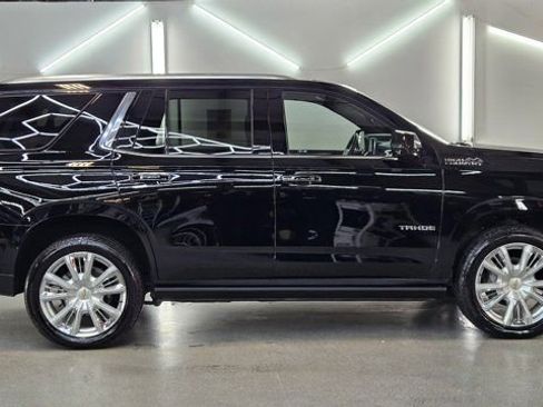 Certified 2024 Chevrolet Tahoe High Country w/ Premium Package image 2