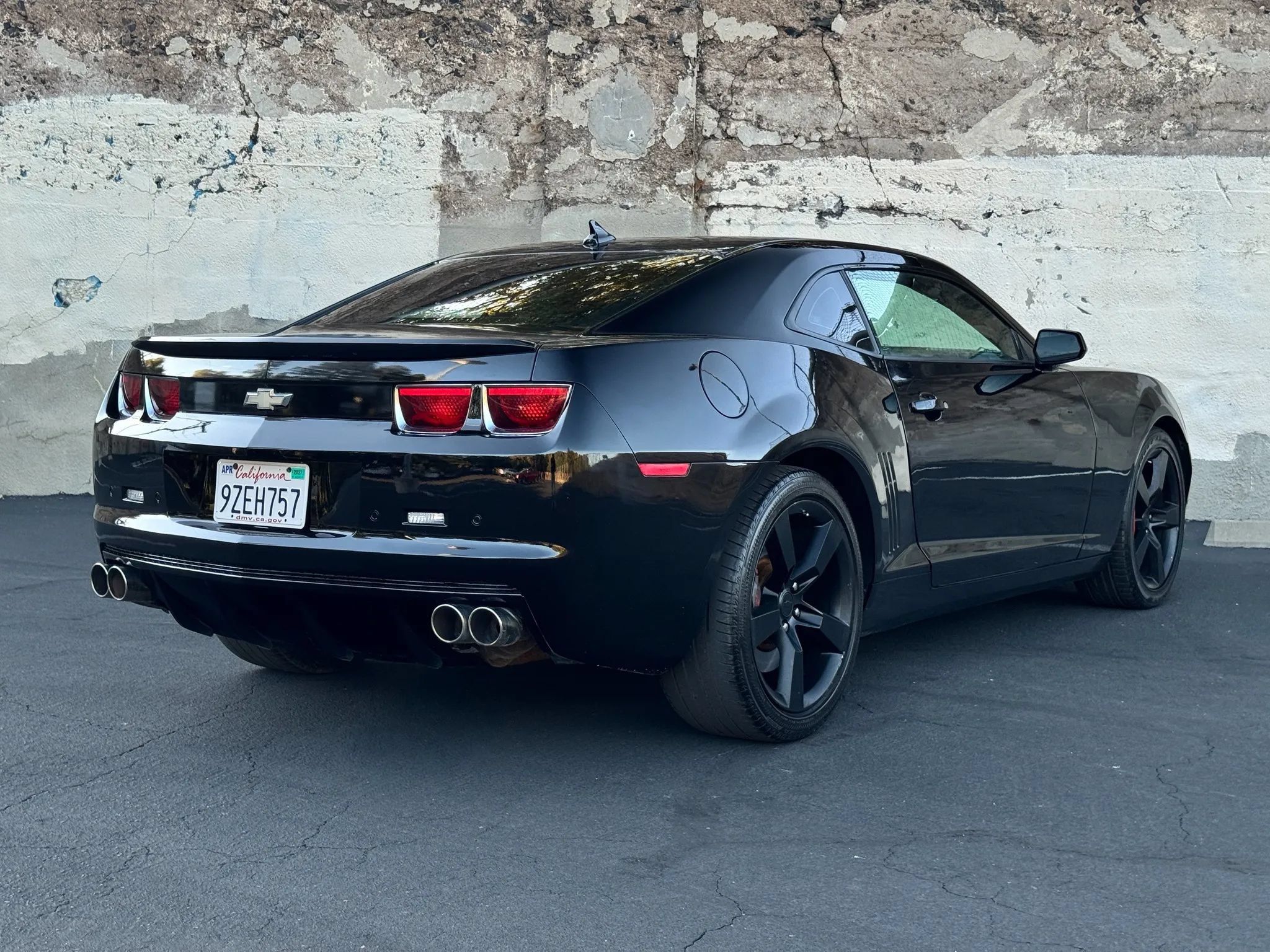 Used 2010 Chevrolet Camaro SS w/ RS Package RWD image 4