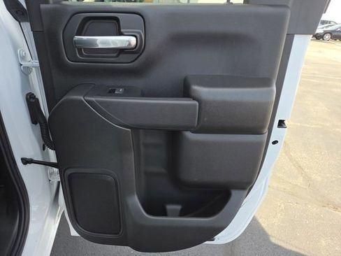 New 2025 GMC Sierra 2500 Pro w/ Convenience Package image 25