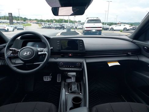 New 2026 Hyundai Elantra Sport FWD image 12