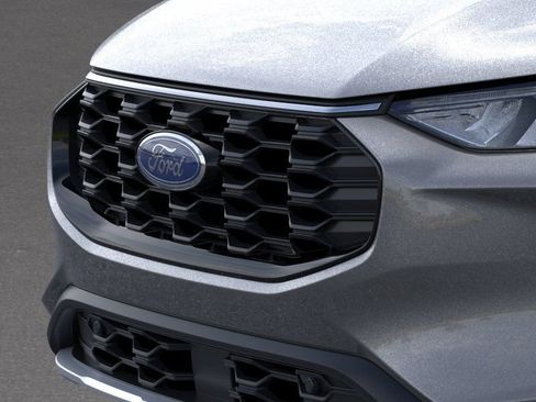 New 2025 Ford Escape ST-Line w/ Equipment Group 301A FWD image 17