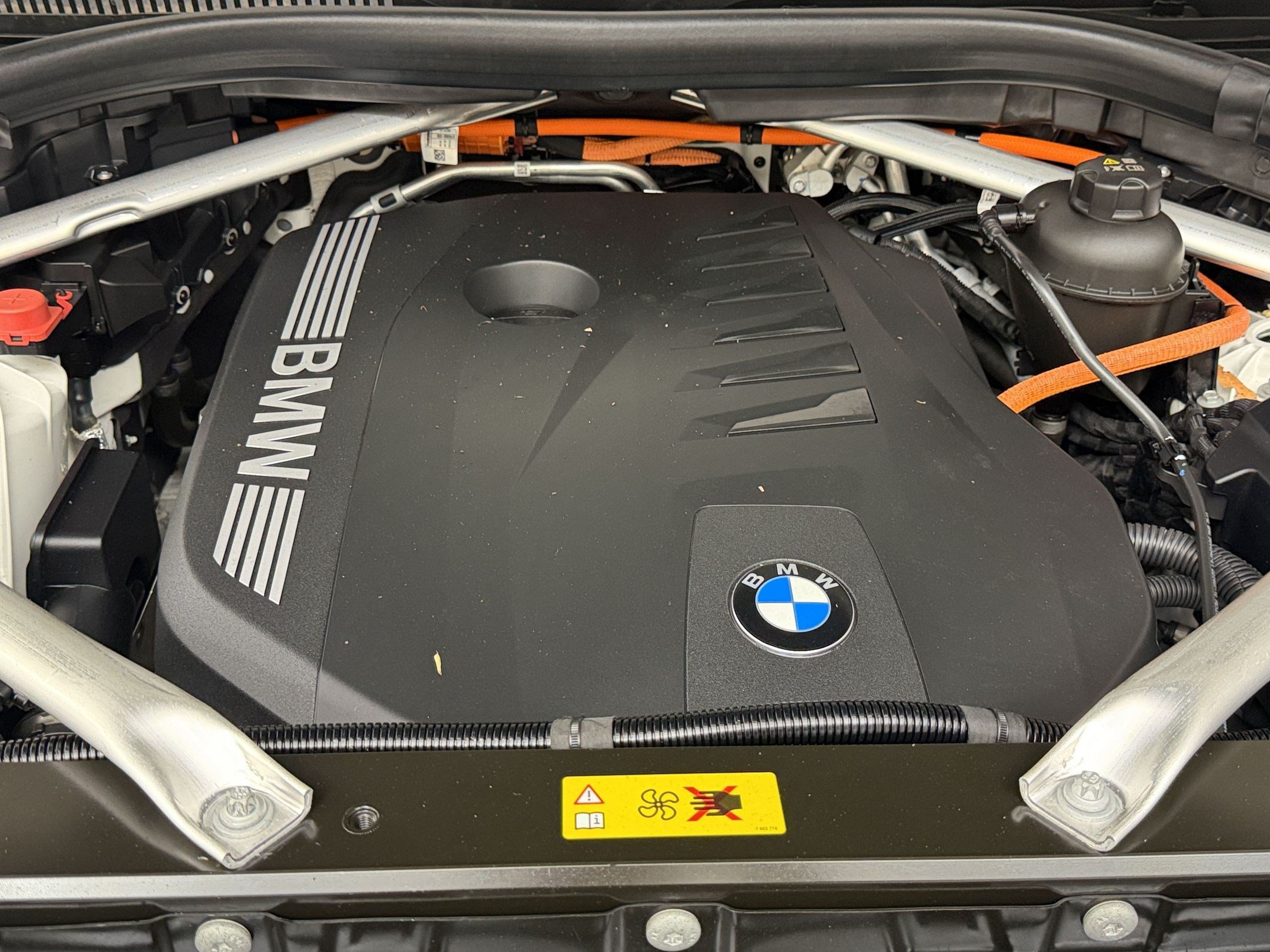 Used 2024 BMW X5 xDrive50e w/ M Sport Package AWD/4WD image 34