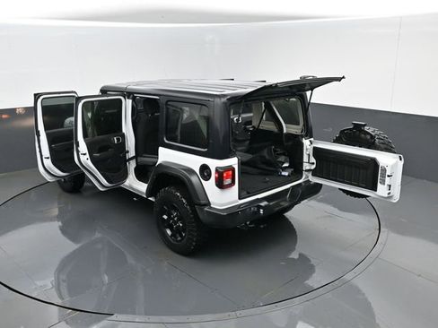 Used 2022 Jeep Wrangler Unlimited Sport AWD/4WD image 24