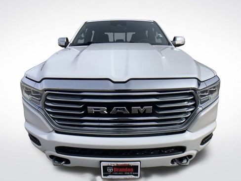 Used 2022 RAM 1500 Limited w/ Body Color Bumper Group AWD/4WD image 8