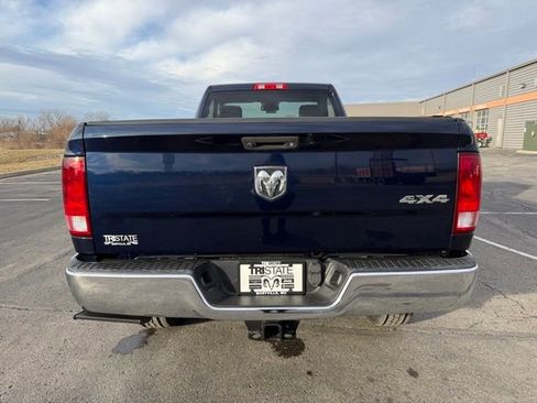 Used 2016 RAM 2500 Tradesman w/ Chrome Appearance Group image 8