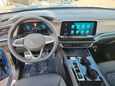 New 2026 Volkswagen Atlas SEL Premium R-Line image 9