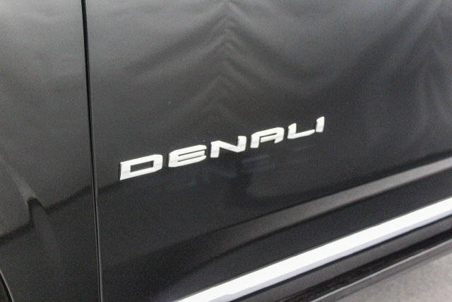 Certified 2026 GMC Yukon Denali w/ Sun & Power Step Package AWD/4WD image 12