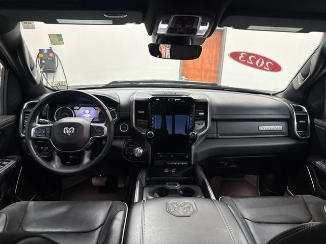 Used 2023 RAM 1500 Laramie AWD/4WD image 44