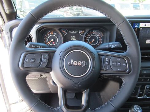 New 2026 Jeep Gladiator Sport AWD/4WD image 23