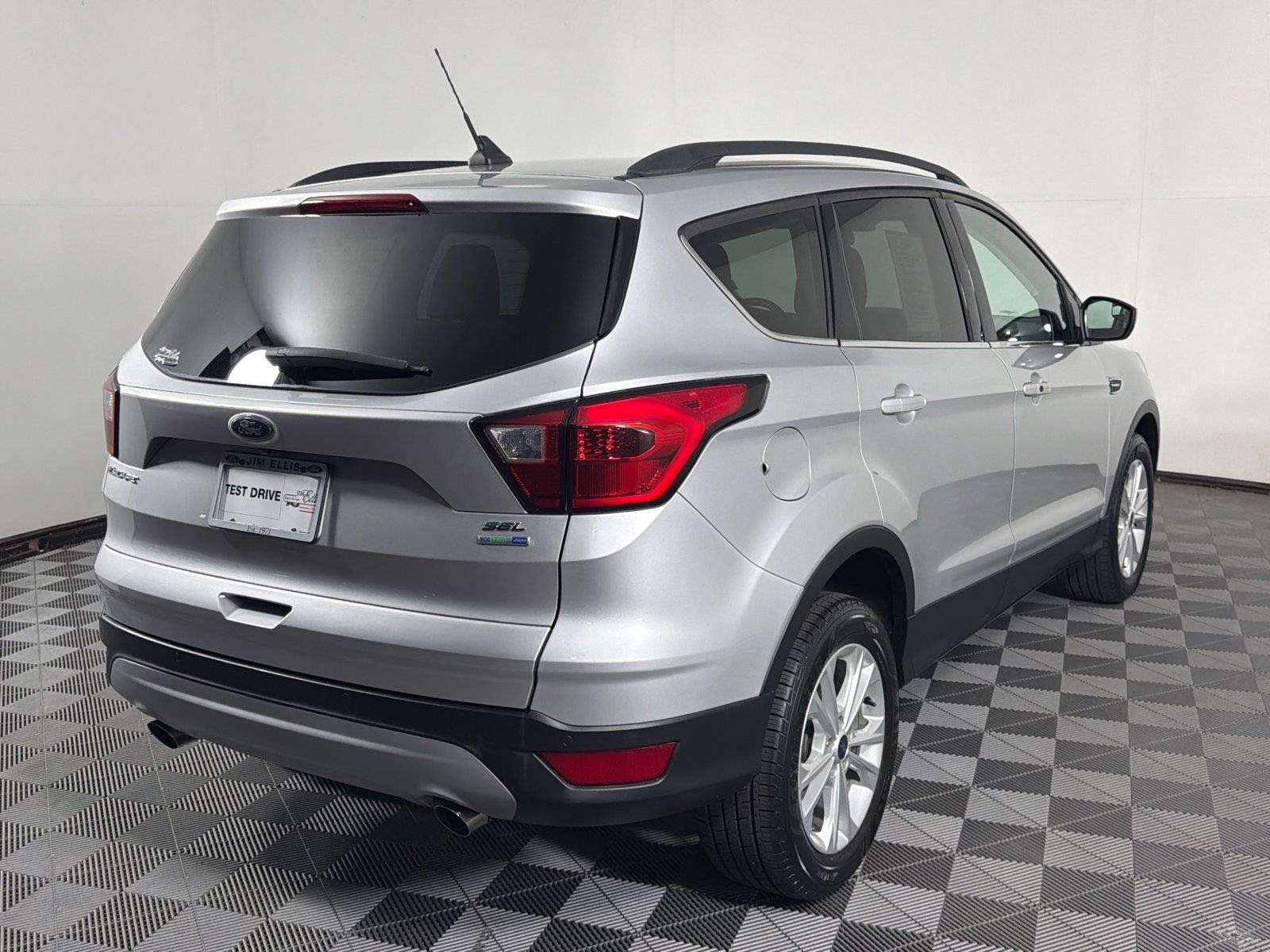 Used 2019 Ford Escape SEL AWD/4WD image 7