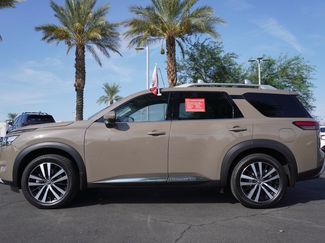 Certified 2024 Nissan Pathfinder Platinum FWD video 2