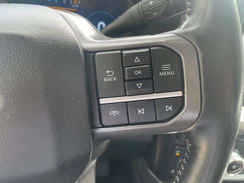 Used 2024 Ford F250 Lariat w/ Lariat Ultimate Package AWD/4WD image 34