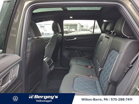 New 2026 Volkswagen Atlas Cross Sport SEL Premium R-Line AWD/4WD image 5