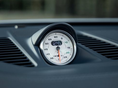 Certified 2014 Porsche 911 Carrera 4S image 29