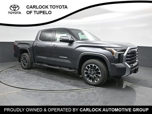 Used 2024 Toyota Tundra Limited image 5