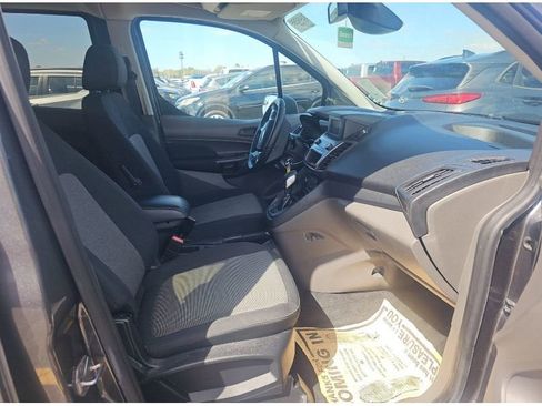 Used 2021 Ford Transit Connect XL image 16