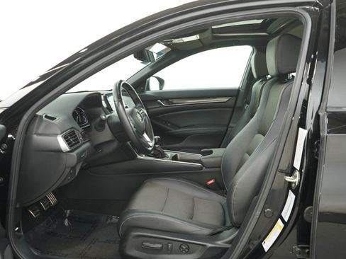 Used 2019 Honda Accord Sport image 26
