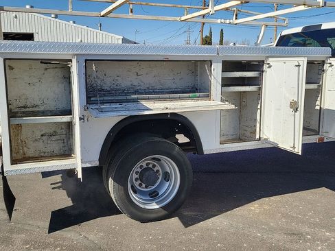 Used 2021 RAM 4500 Tradesman image 8