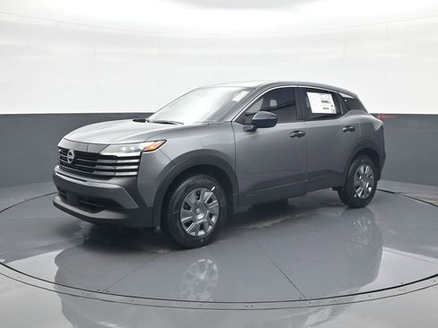 New 2026 Nissan Kicks S image 3