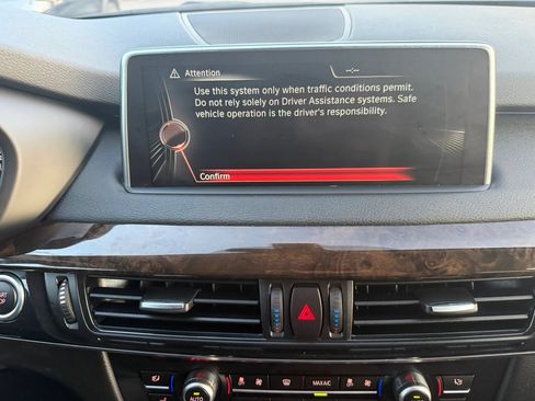 Used 2016 BMW X5 xDrive40e AWD/4WD image 18
