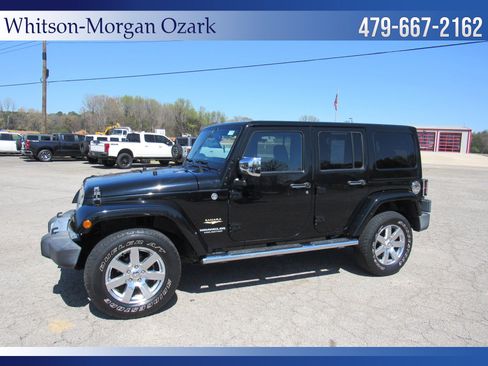 Used 2013 Jeep Wrangler Unlimited Sahara w/ Mopar Chrome Edition Group image 2